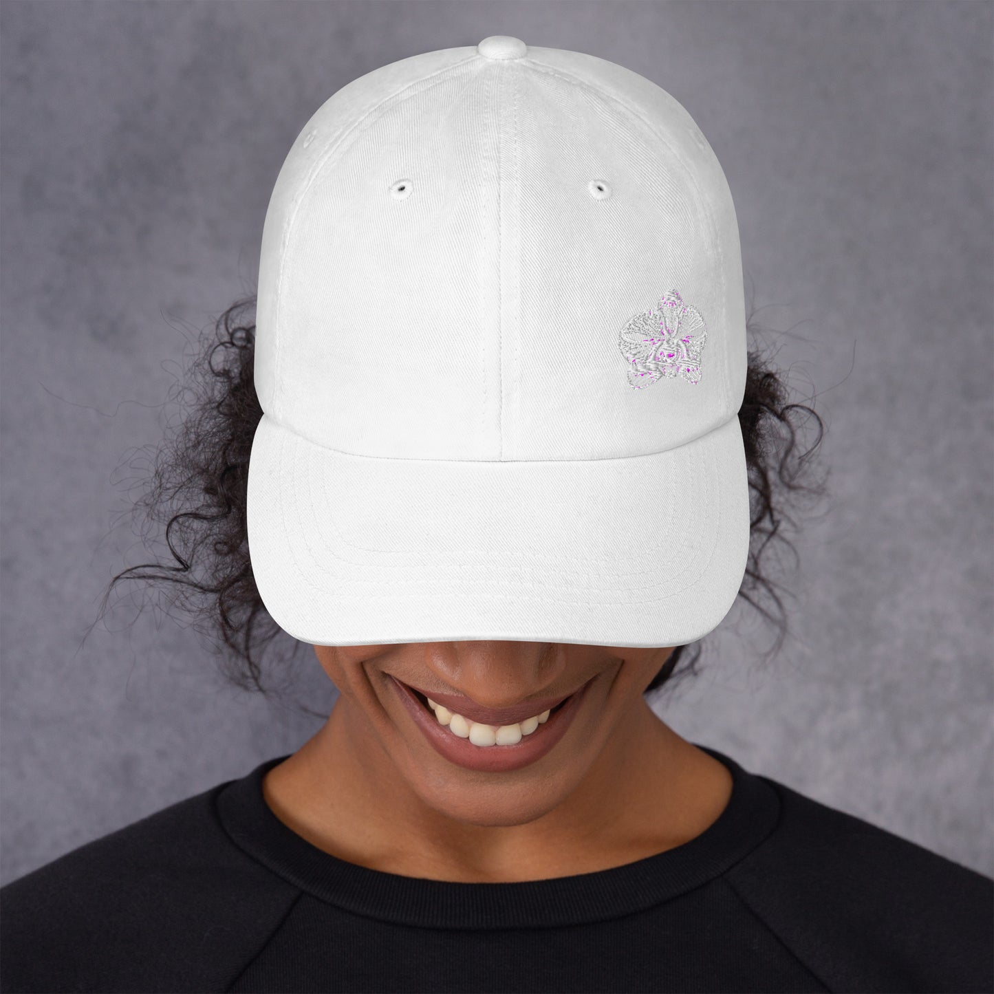 White silver Signature classic dad hat with orchid emblem – Schwarzman