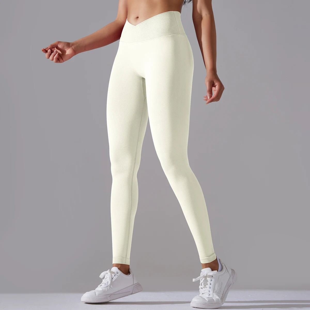 Schwarzman - Women V-Shaped Waist Activewear Pants - Elevate your workout with our Women V-Shaped Waist Activewear Pants. Featuring a high waist for added support and a sporty style, these ankle-length leggings are perfect for all seasons. Made with seaml