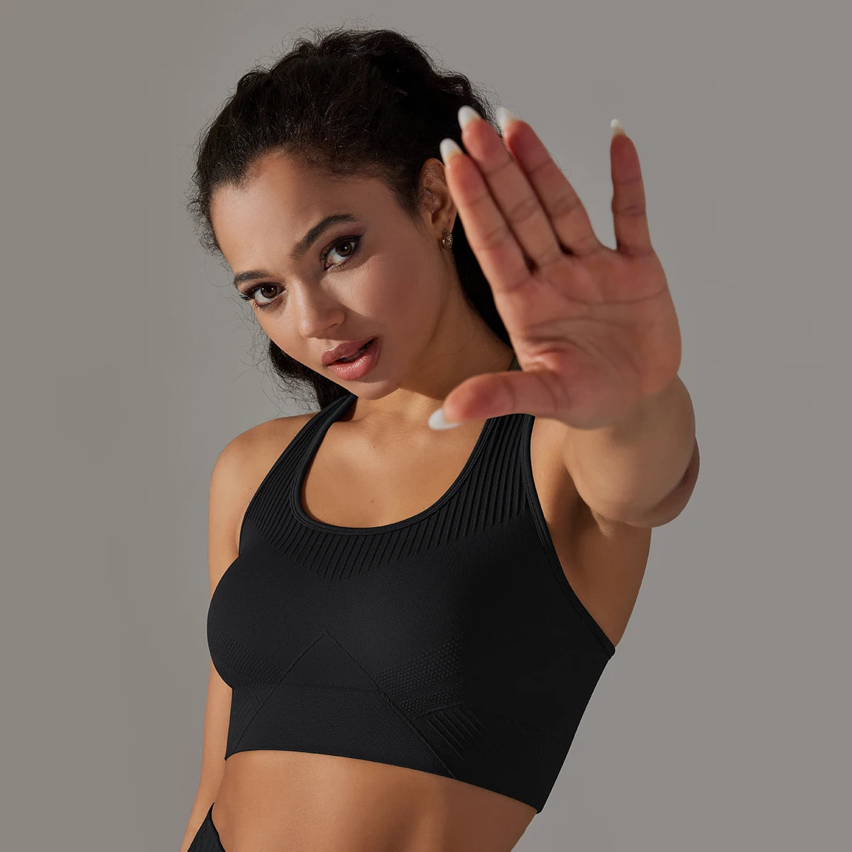 Schwarzman - Women Activewear Sport Shirt - This Women Activewear Sport Underwear Bra Shirt is made of high-stretch nylon and spandex fabric, providing a comfortable and flexible fit for all seasons. The knit craft of weaving ensures durability and the so