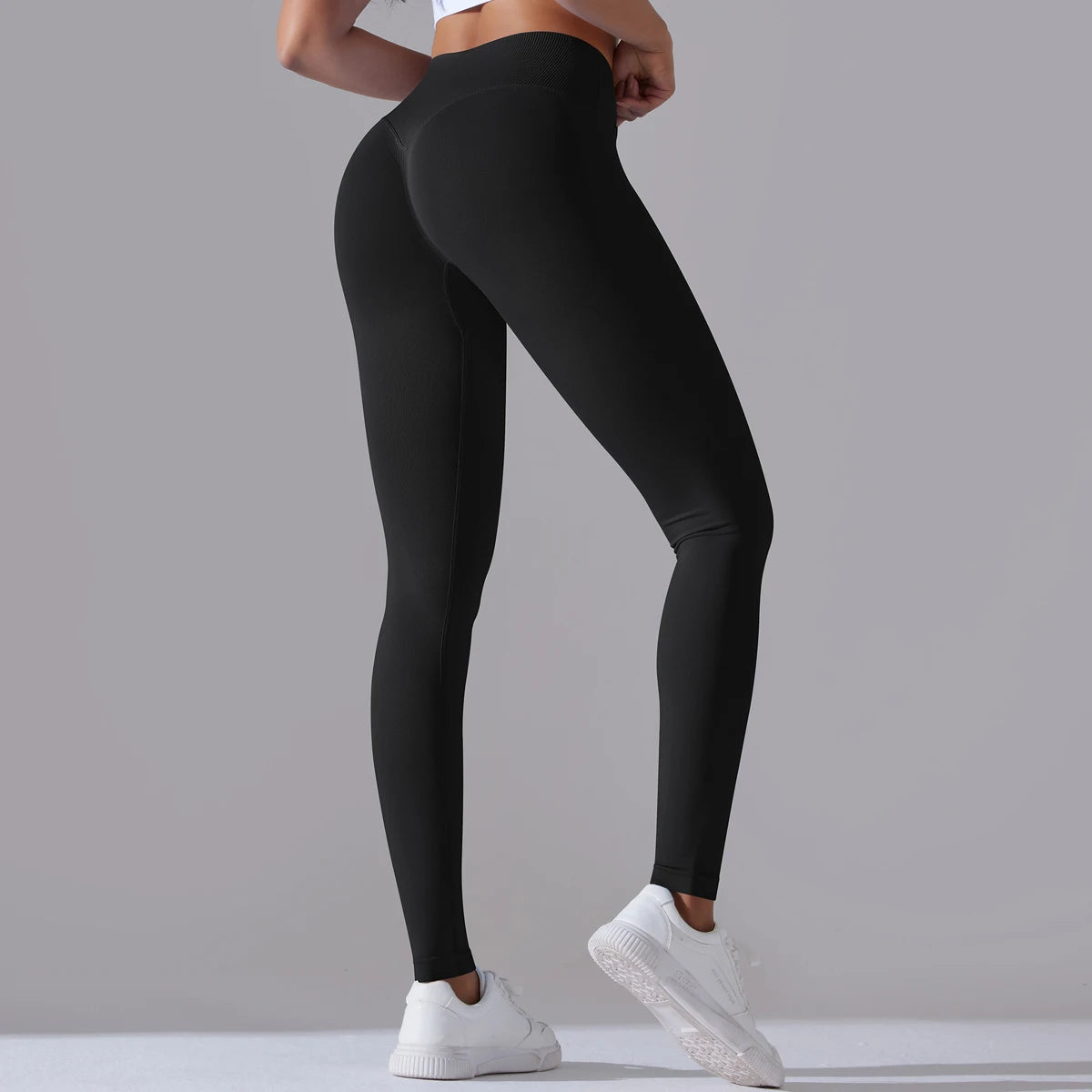 Schwarzman - Women V-Shaped Waist Activewear Pants - Elevate your workout with our Women V-Shaped Waist Activewear Pants. Featuring a high waist for added support and a sporty style, these ankle-length leggings are perfect for all seasons. Made with seaml